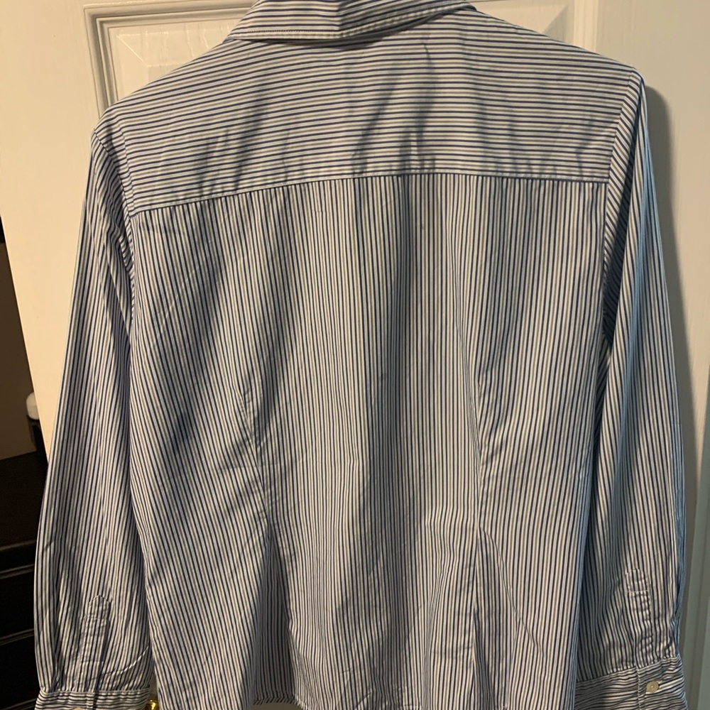 Blouse - Picture 2 of 3